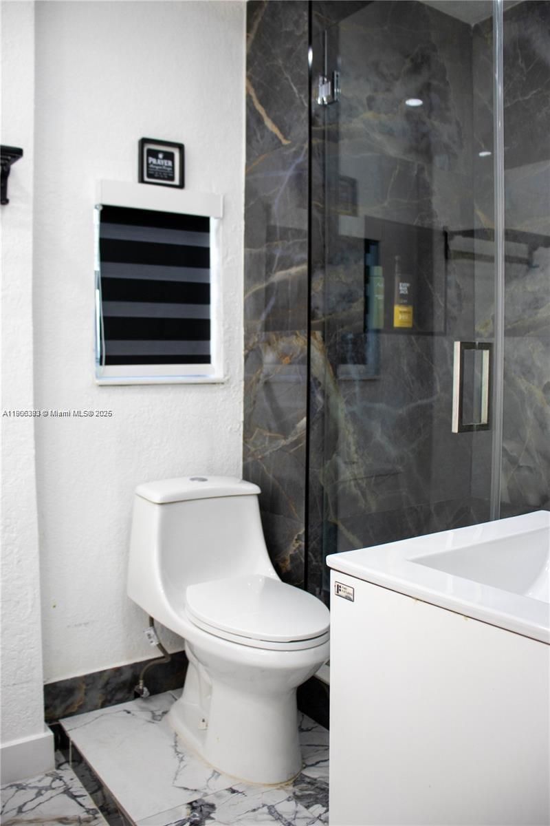 295 NE 150th St, Miami, FL 33161 Photo