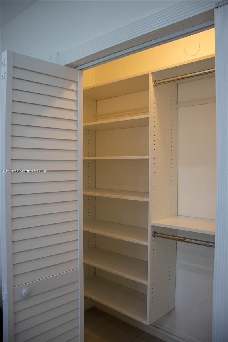 295 NE 150th St, Miami, FL 33161 Photo