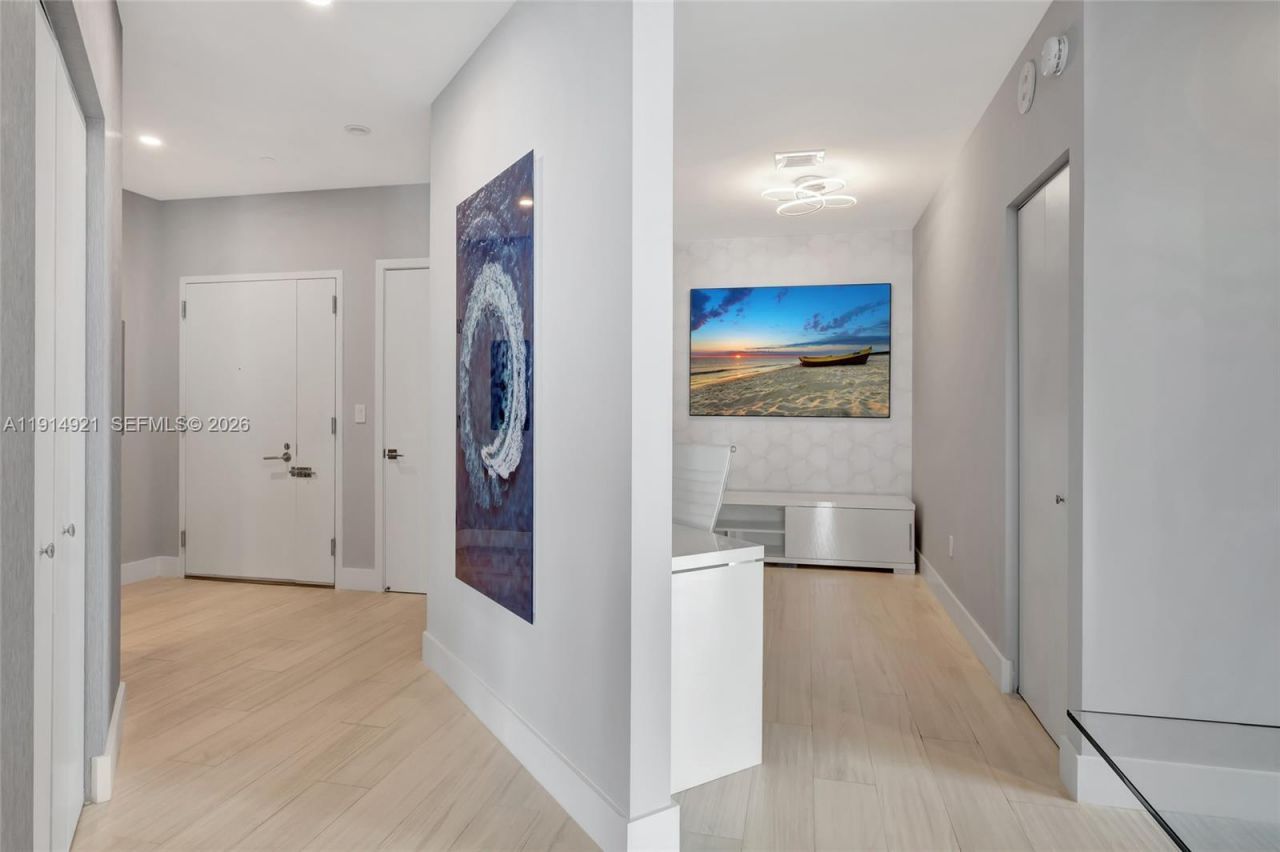 1300 S Miami Ave, Unit PH5001, Miami, FL 33130 Photo