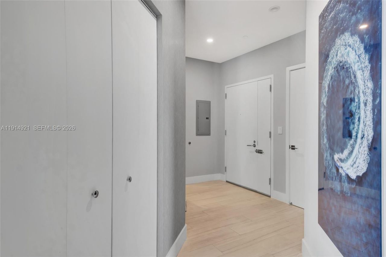 1300 S Miami Ave, Unit PH5001, Miami, FL 33130 Photo