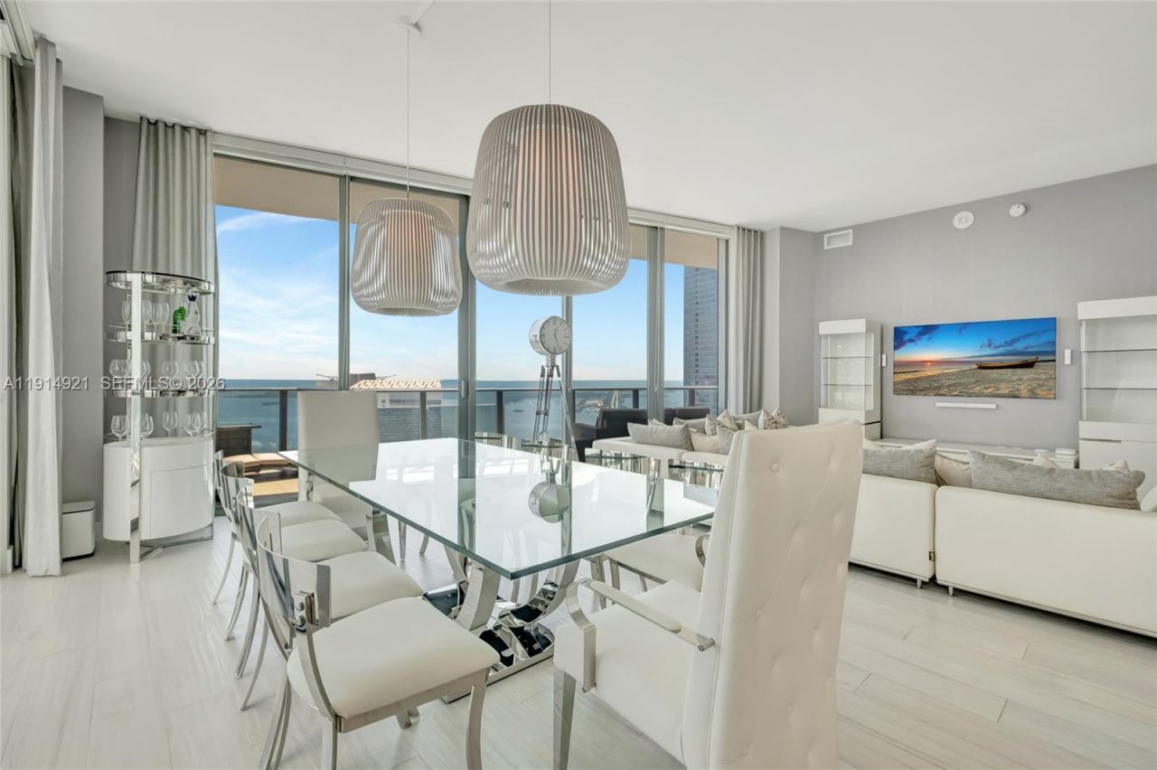 1300 S Miami Ave, Unit PH5001, Miami, FL 33130 Photo