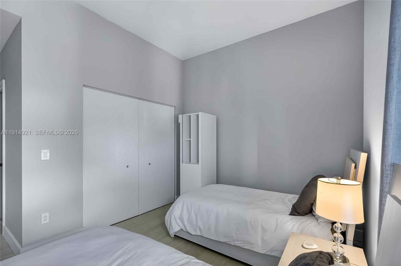 1300 S Miami Ave, Unit PH5001, Miami, FL 33130 Photo