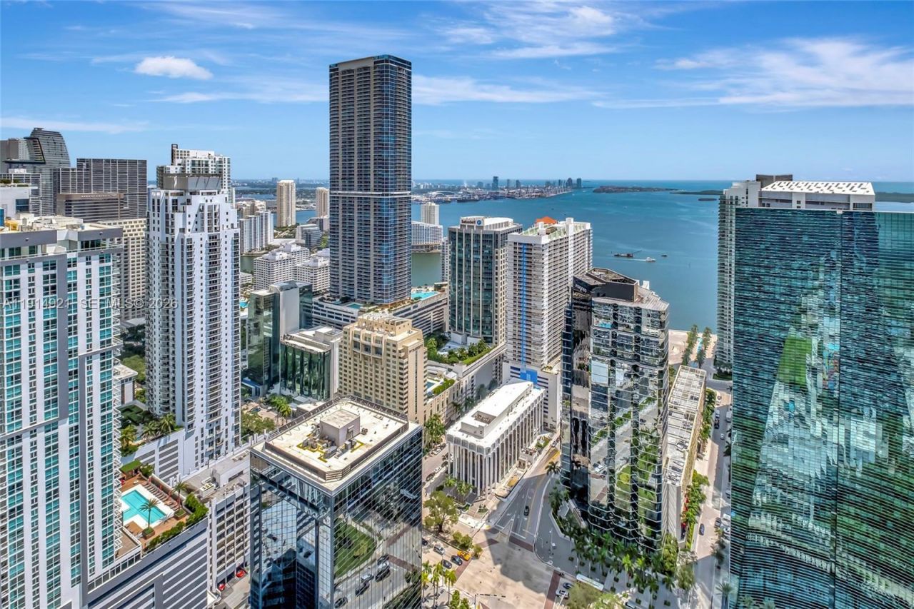 1300 S Miami Ave, Unit PH5001, Miami, FL 33130 Photo