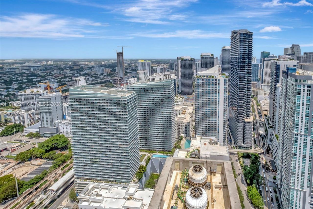 1300 S Miami Ave, Unit PH5001, Miami, FL 33130 Photo