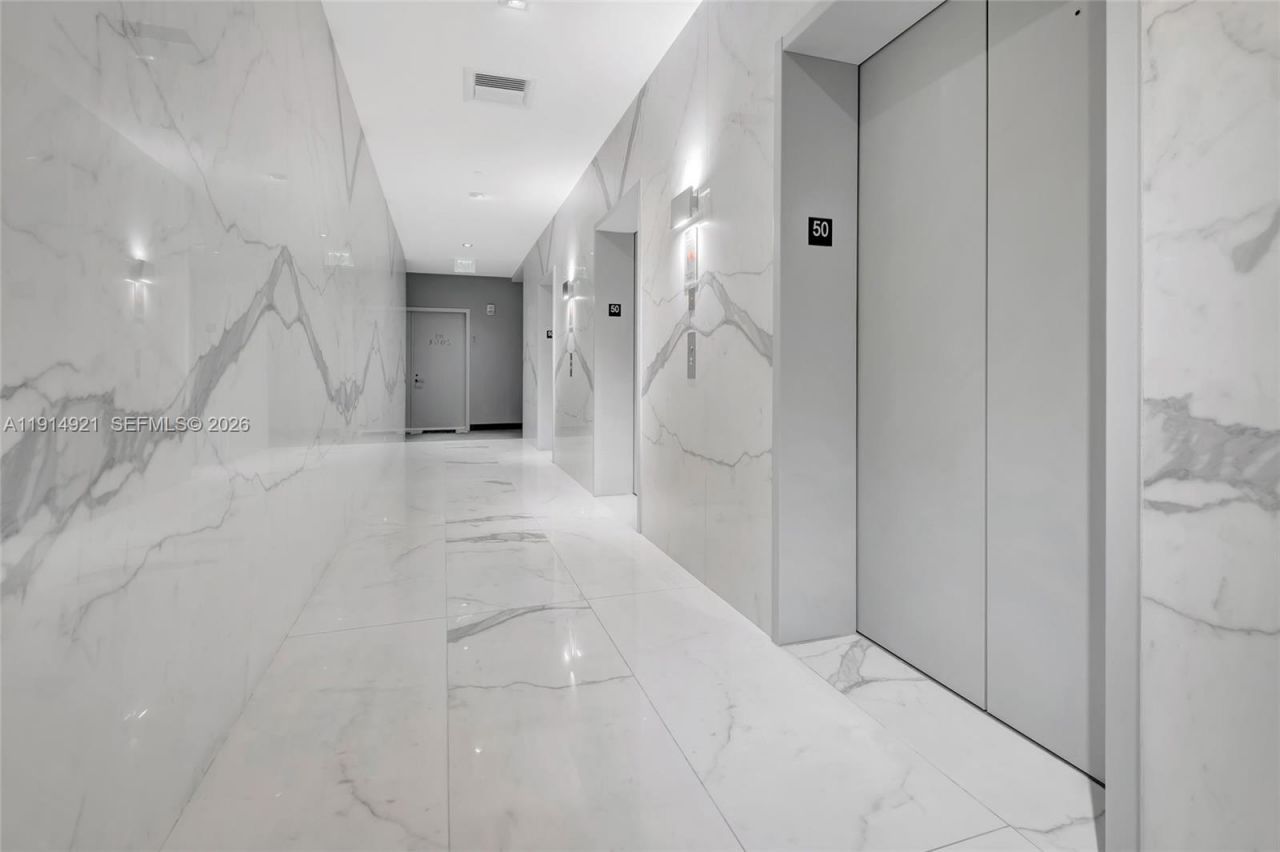 1300 S Miami Ave, Unit PH5001, Miami, FL 33130 Photo