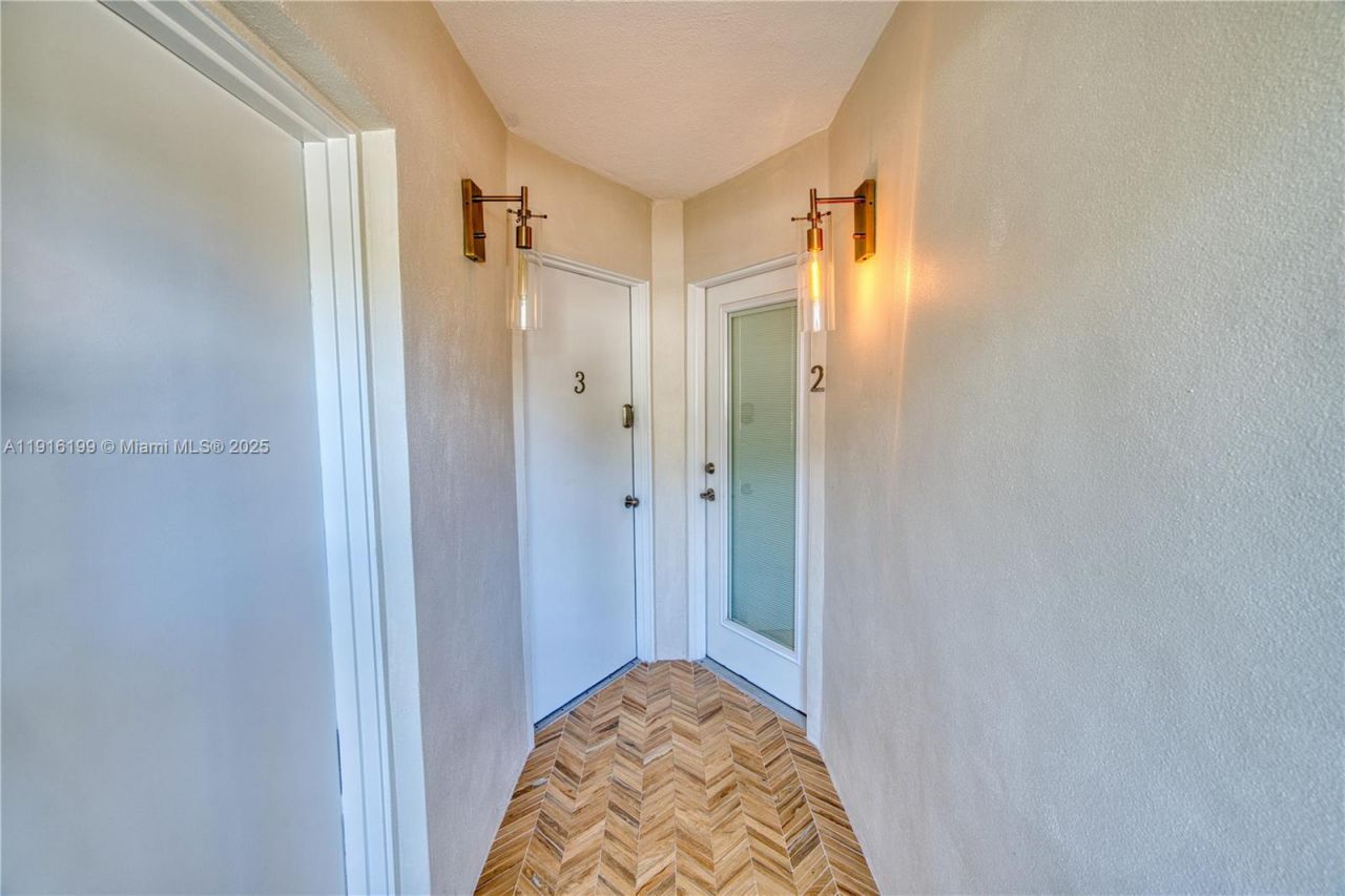 68 Yacht Club Dr, Unit 2, North Palm Beach, FL 33408 Photo