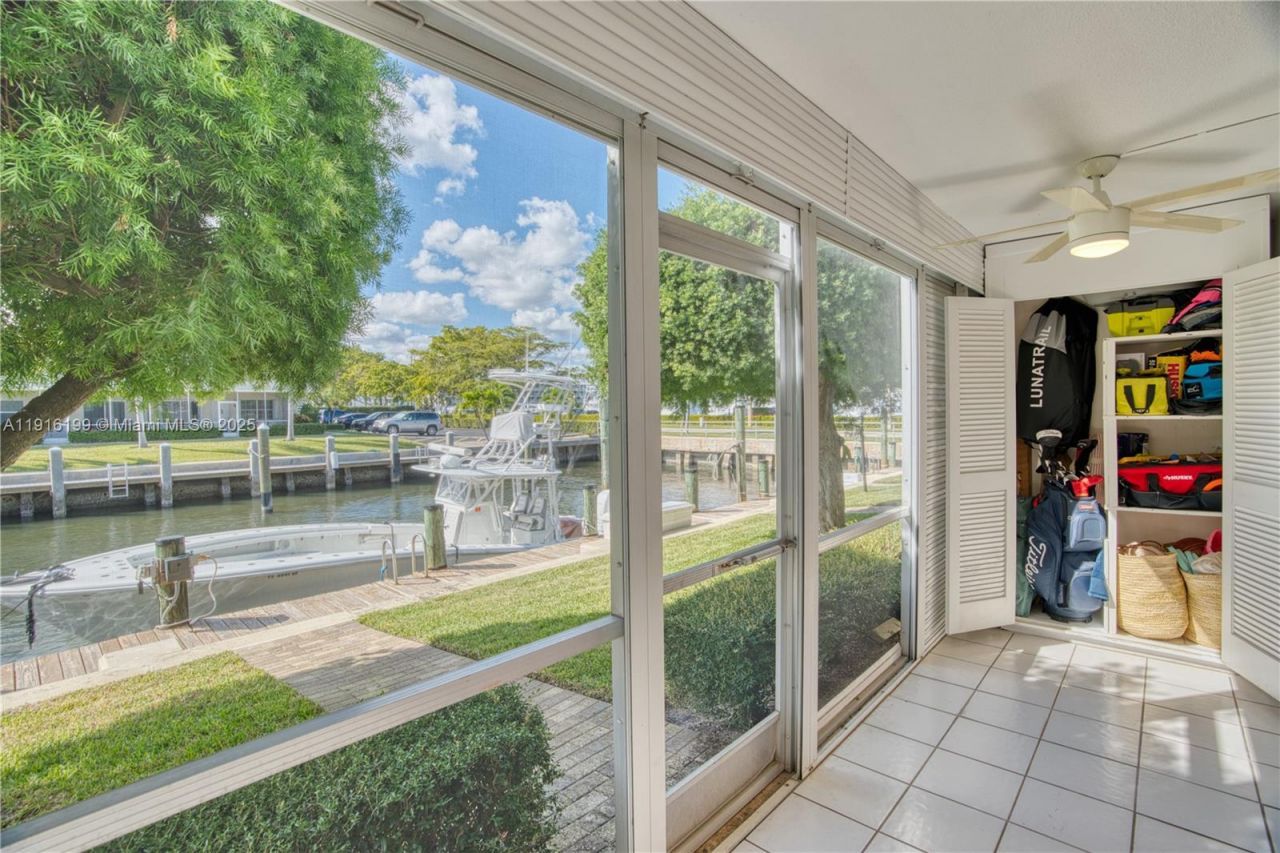 68 Yacht Club Dr, Unit 2, North Palm Beach, FL 33408 Photo