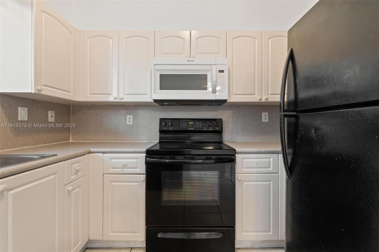 1406 SE 26th Ct, Unit 311, Homestead, FL 33035 Photo