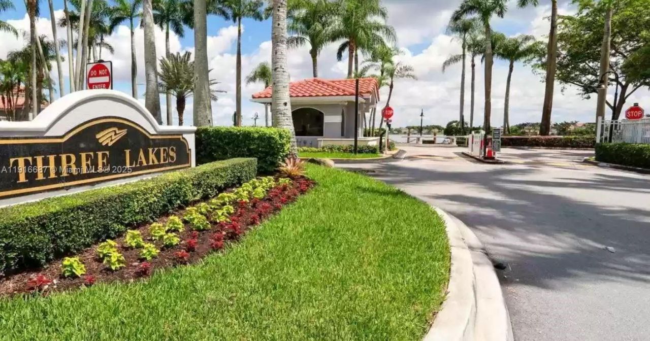 14765 SW 132nd Pl, Miami, FL 33186 Photo