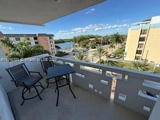 3111 N Ocean Dr, Unit 401, Hollywood, FL 33019 Photo