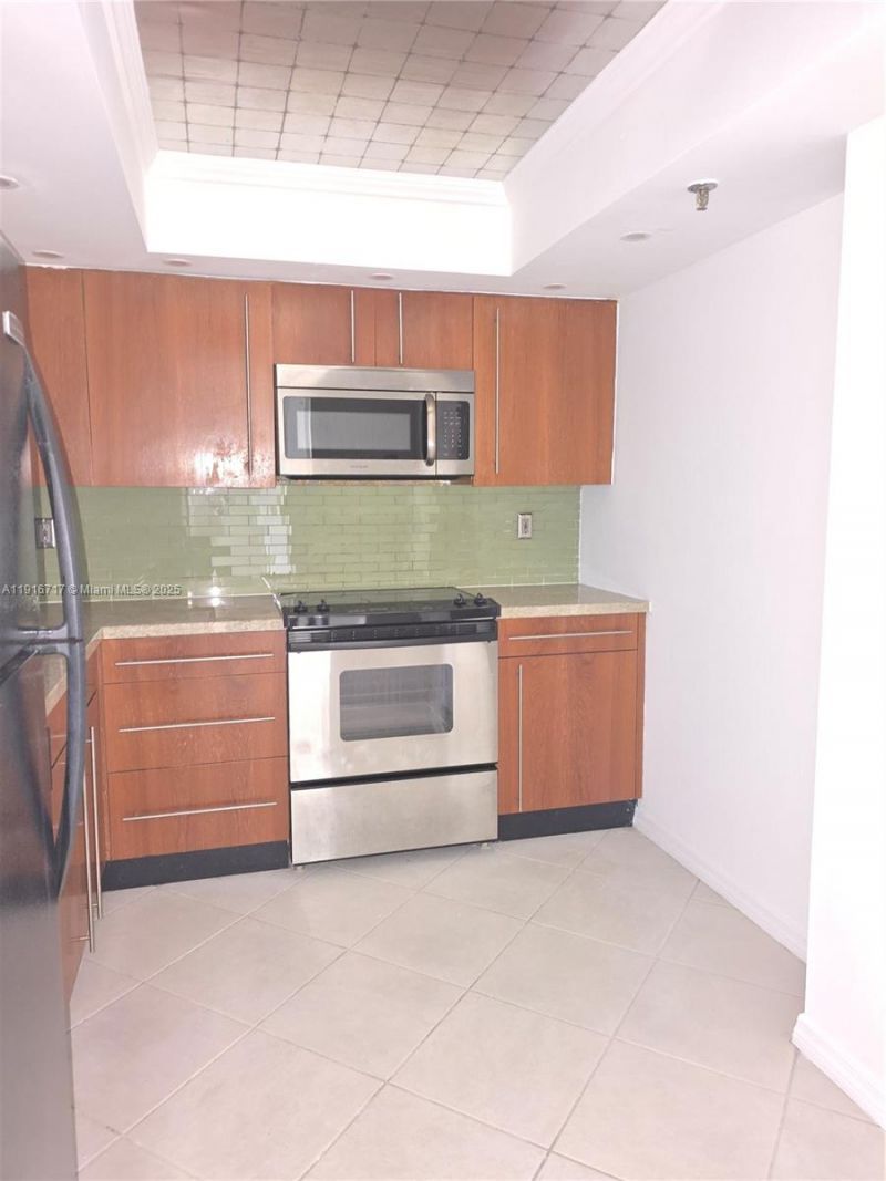 1775 Washington Ave, Unit 4G, Miami Beach, FL 33139 Photo