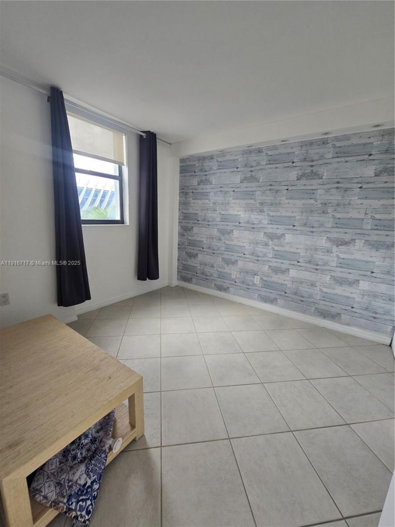 1775 Washington Ave, Unit 4G, Miami Beach, FL 33139 Photo