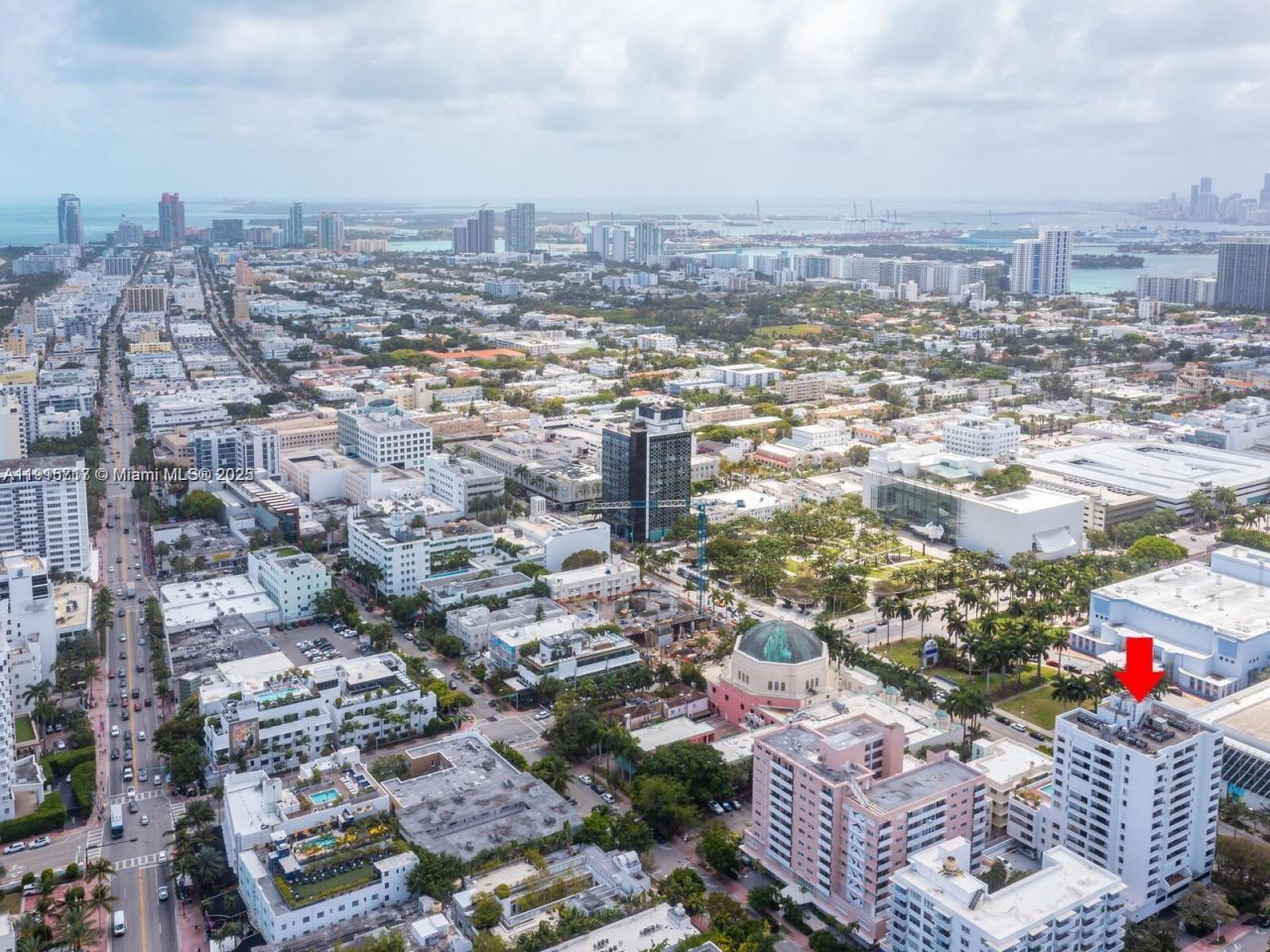 1775 Washington Ave, Unit 4G, Miami Beach, FL 33139 Photo