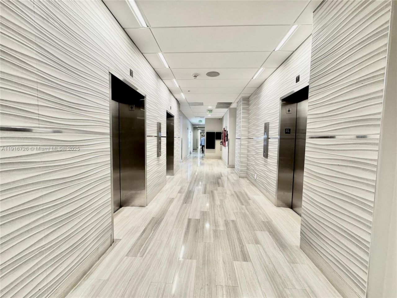 19390 Collins Ave, Unit 1610, Sunny Isles Beach, FL 33160 Photo