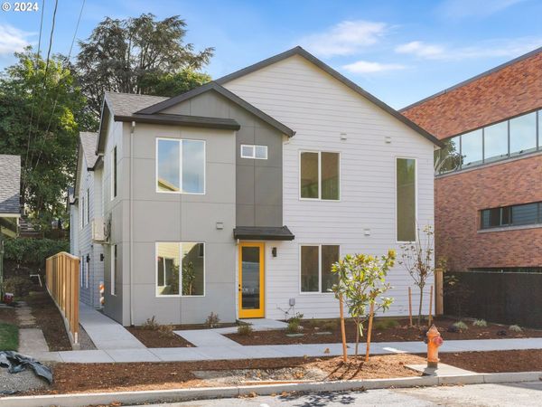 1316 NE 46th AVE, Unit 6, Portland, OR 97213