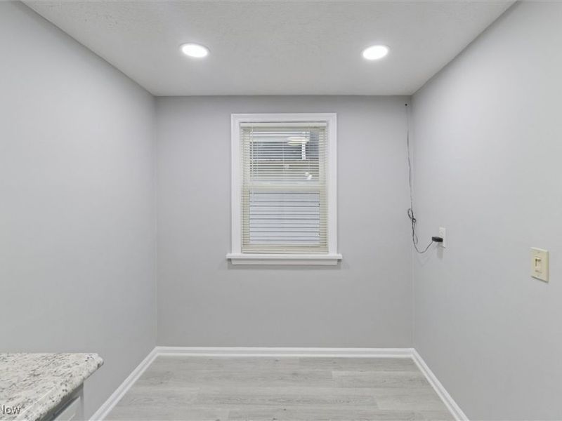 14104 Saybrook Avenue, Cleveland, OH 44105 Photo 17