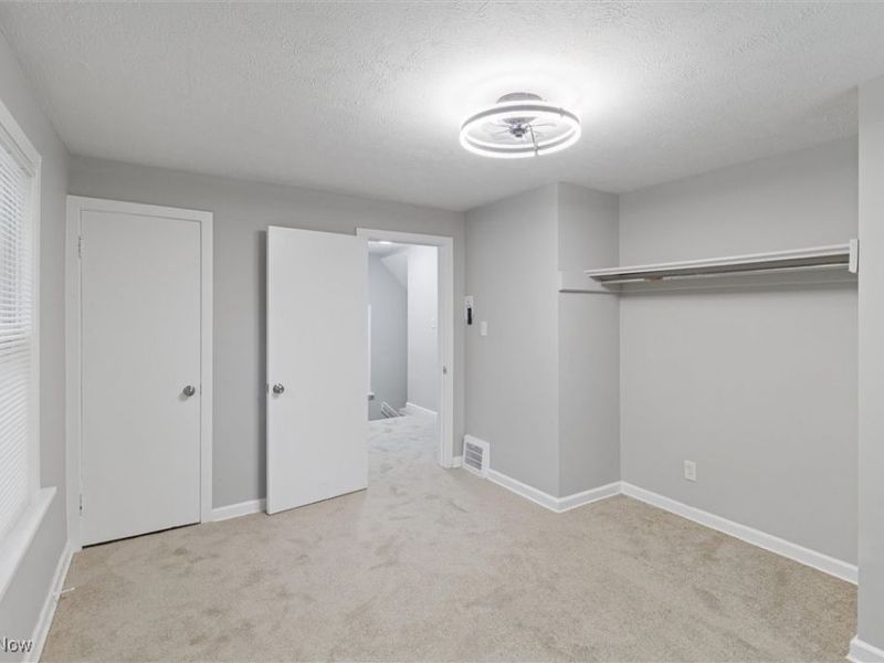 14104 Saybrook Avenue, Cleveland, OH 44105 Photo 22