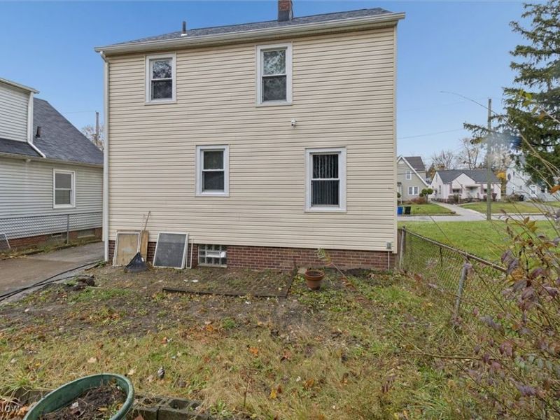 14104 Saybrook Avenue, Cleveland, OH 44105 Photo 37