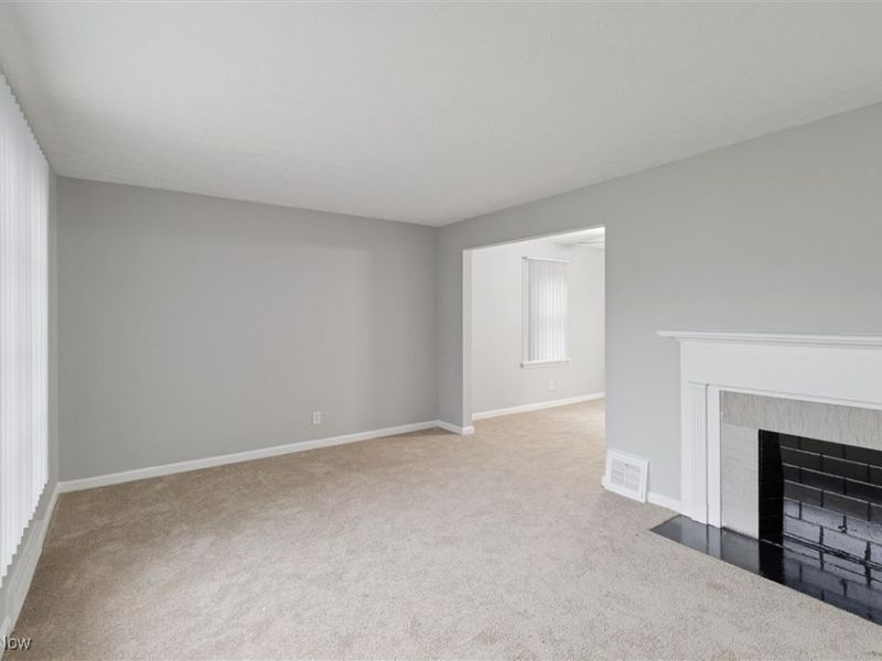 14104 Saybrook Avenue, Cleveland, OH 44105 Photo 5