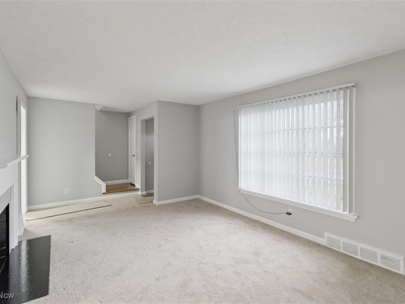 14104 Saybrook Avenue, Cleveland, OH 44105 Photo 7