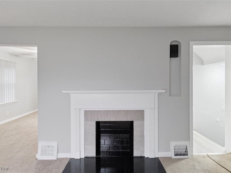 14104 Saybrook Avenue, Cleveland, OH 44105 Photo 8