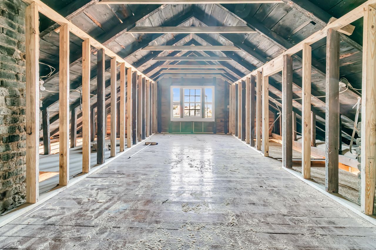 153 Queen Street Photo 16