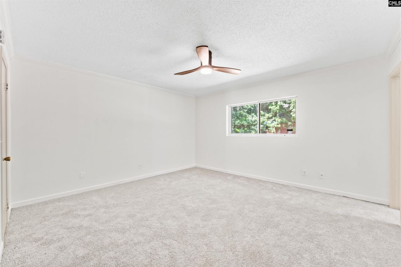 124 Minehead Road Photo 16