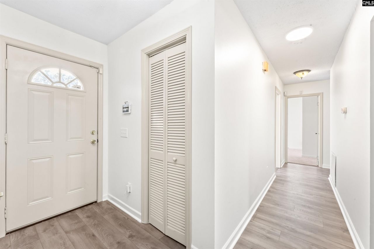 124 Minehead Road Photo 8