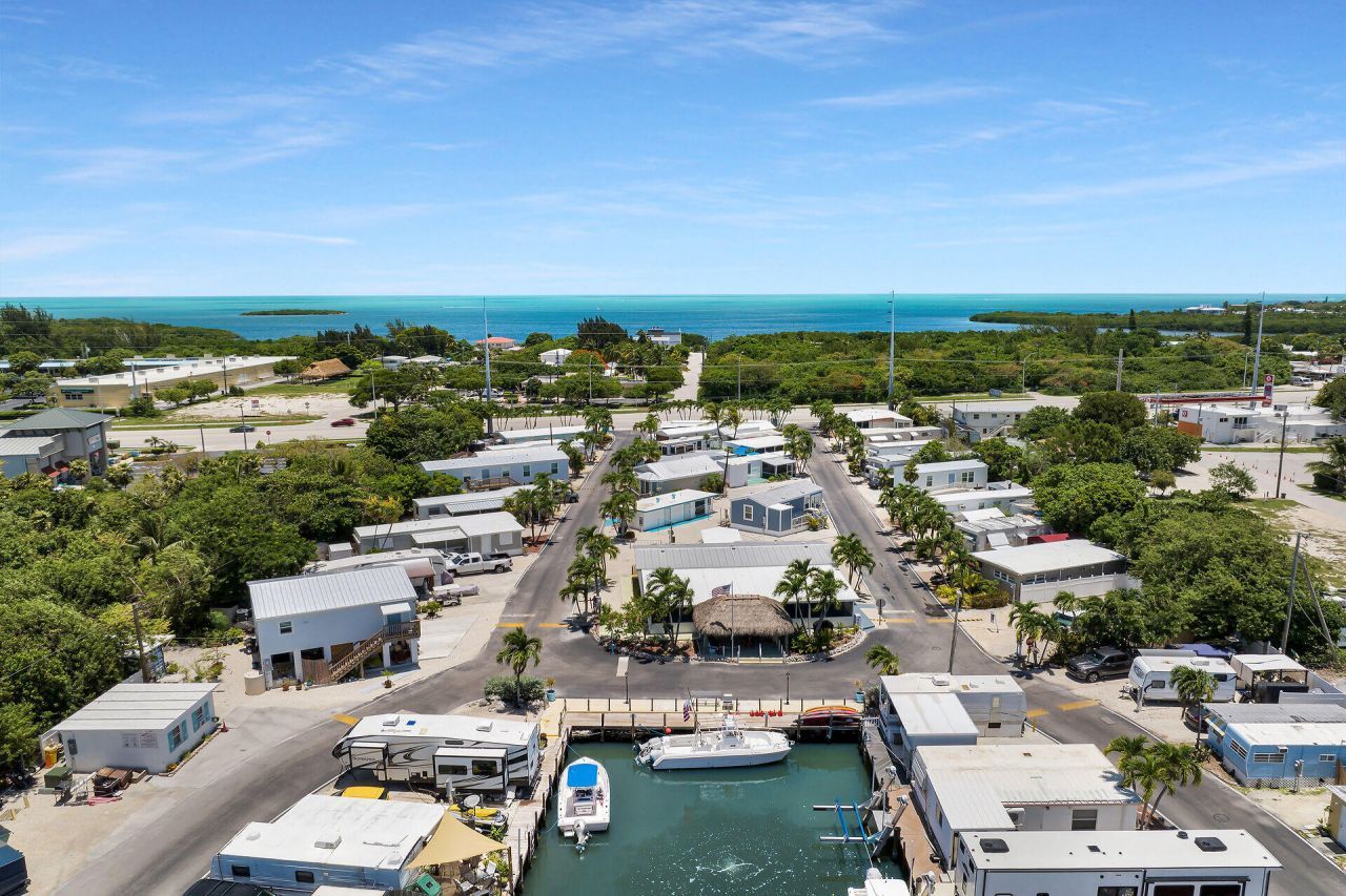 6099 Overseas Highway, Unit 4W, Marathon, FL 33050 Photo