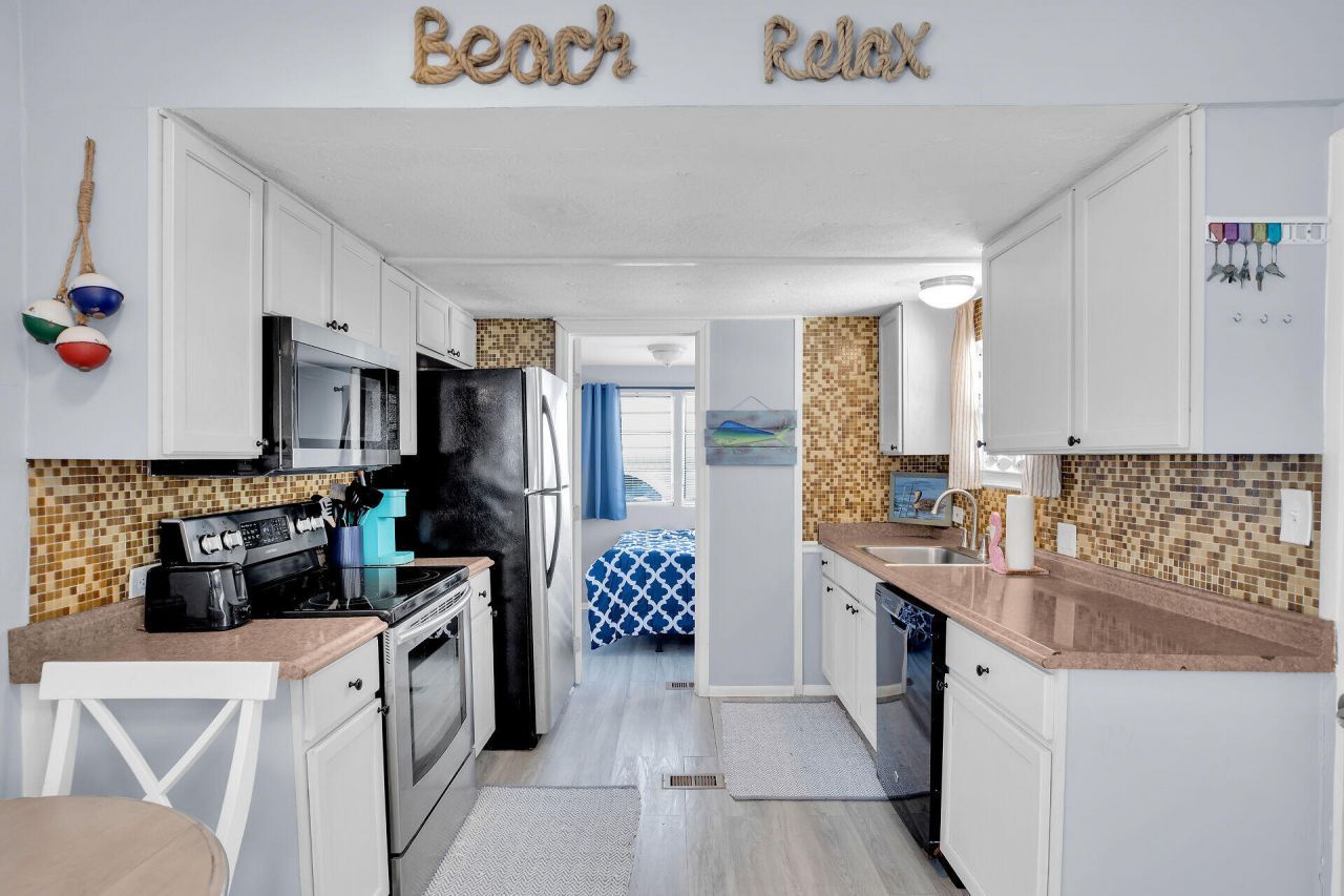 6099 Overseas Highway, Unit 4W, Marathon, FL 33050 Photo