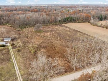 000 Tuttlehill Road, Maybee Vlg, MI 48159