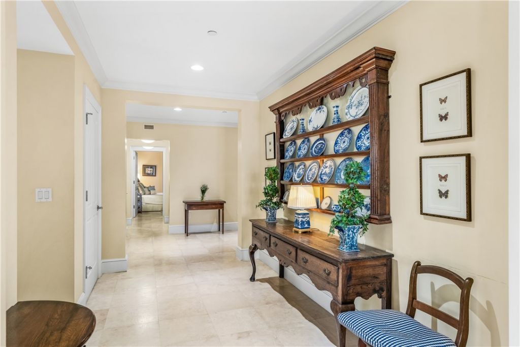 11 Royal Palm Point, Unit PH-W, Vero Beach, FL 32960 Photo