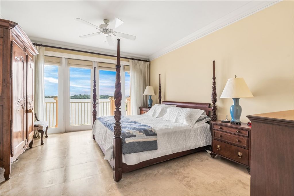 11 Royal Palm Point, Unit PH-W, Vero Beach, FL 32960 Photo