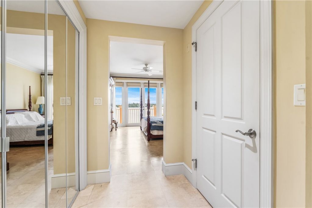 11 Royal Palm Point, Unit PH-W, Vero Beach, FL 32960 Photo