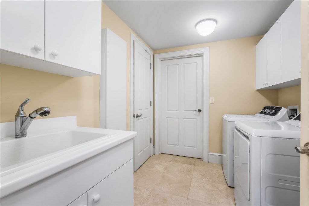 11 Royal Palm Point, Unit PH-W, Vero Beach, FL 32960 Photo