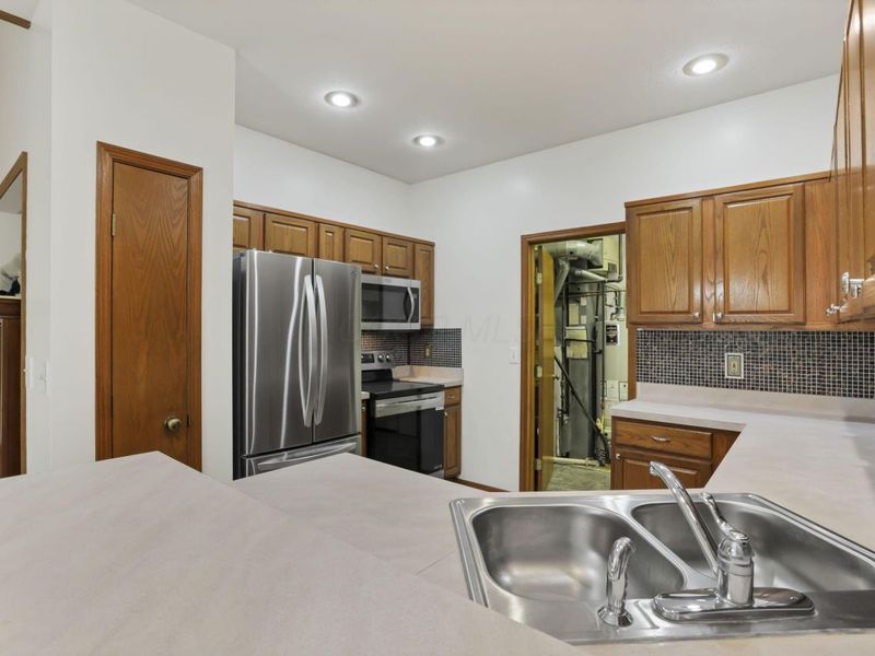 7645 Redman Lane, Reynoldsburg, OH 43068 Photo 11