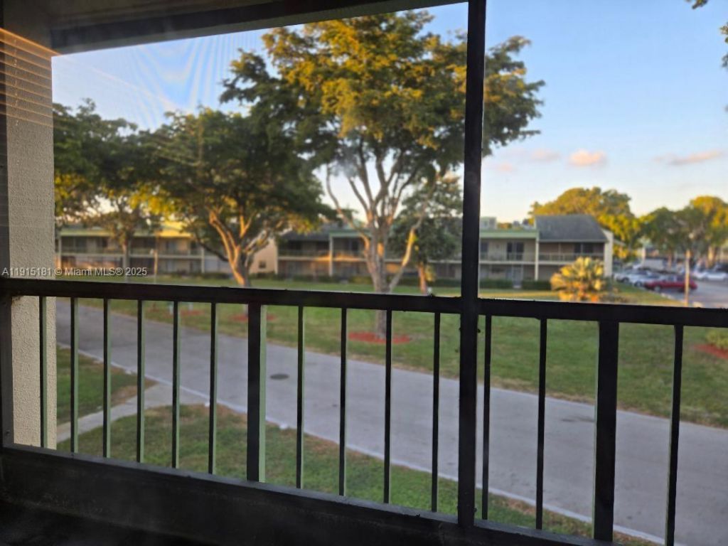 4109 NW 88th Ave, Unit 201, Coral Springs, FL 33065 Photo