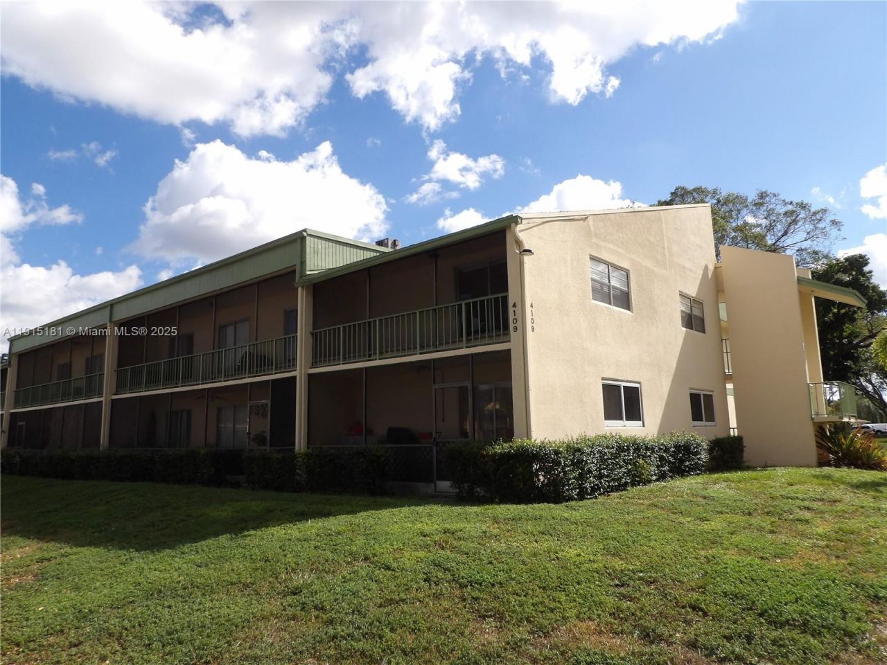 4109 NW 88th Ave, Unit 201, Coral Springs, FL 33065 Photo