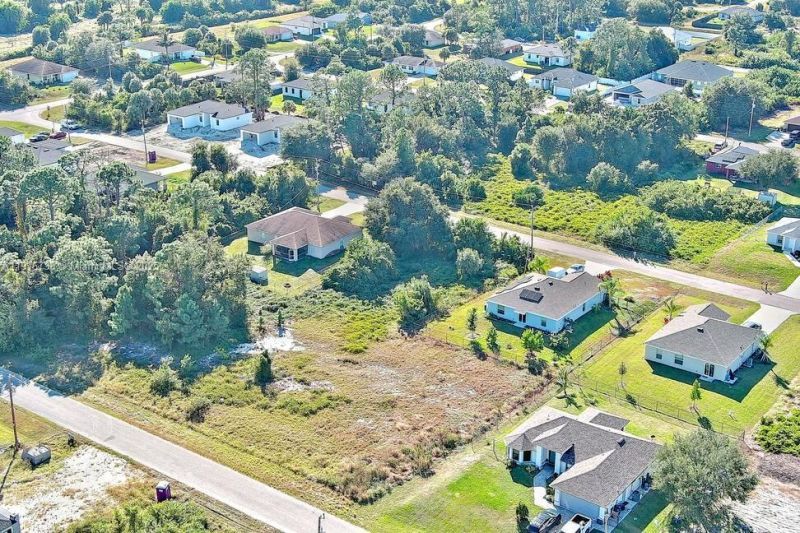 341 Ranchito Ave, Lehigh Acres, FL 33974 Photo