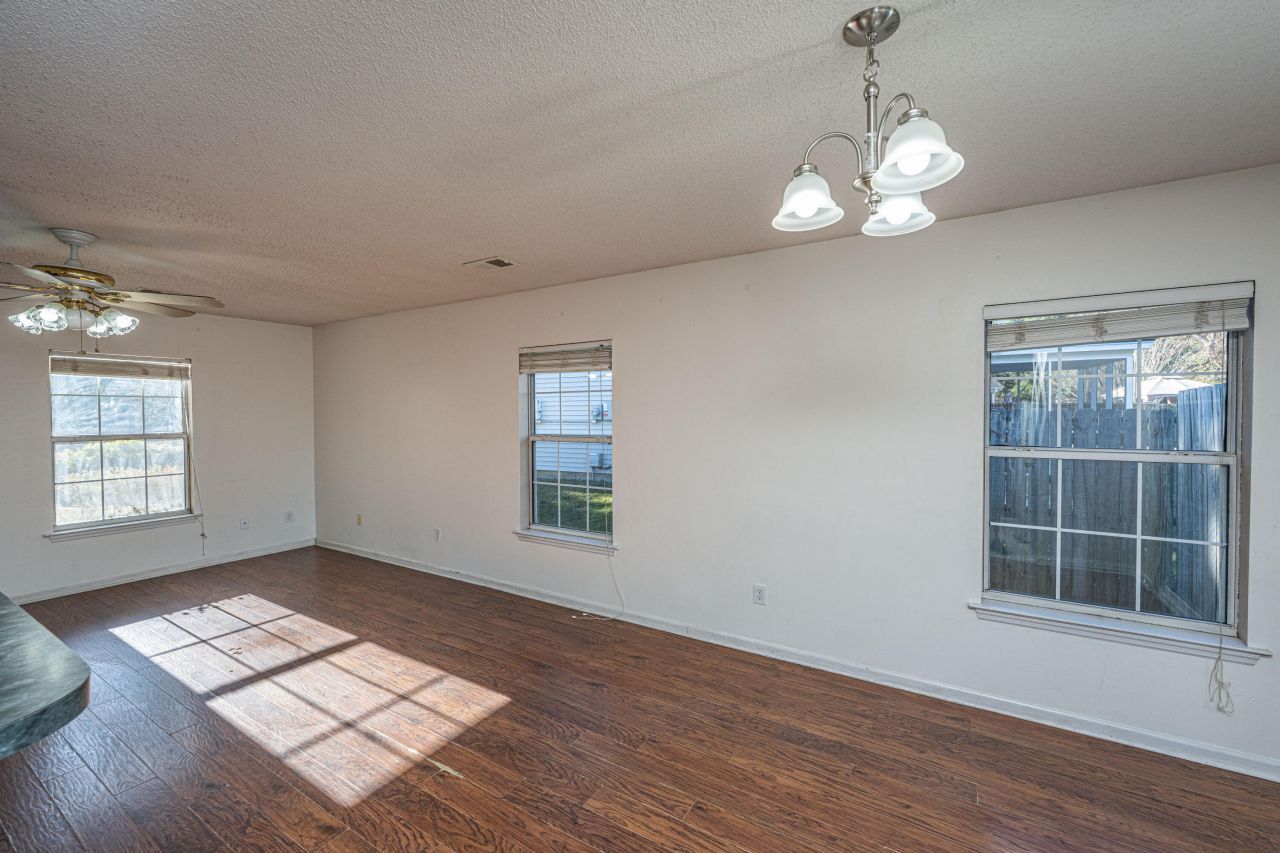 120 Two Pond Loop Photo 10