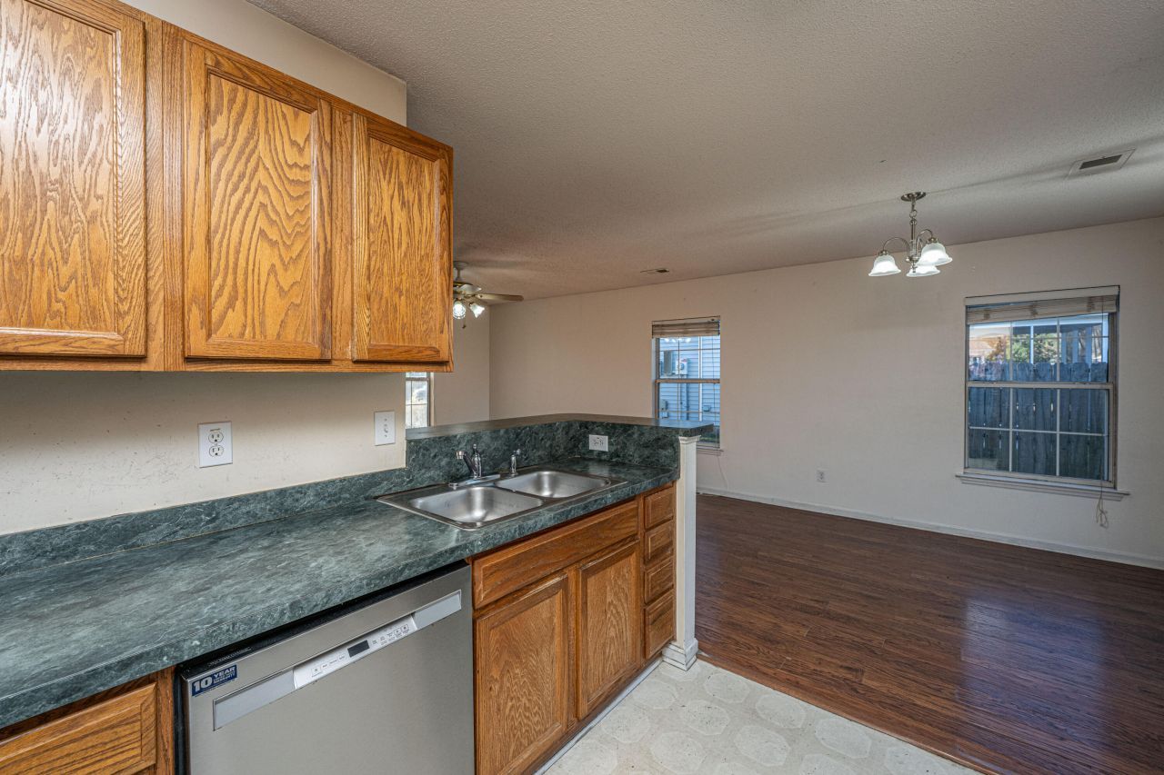 120 Two Pond Loop Photo 14