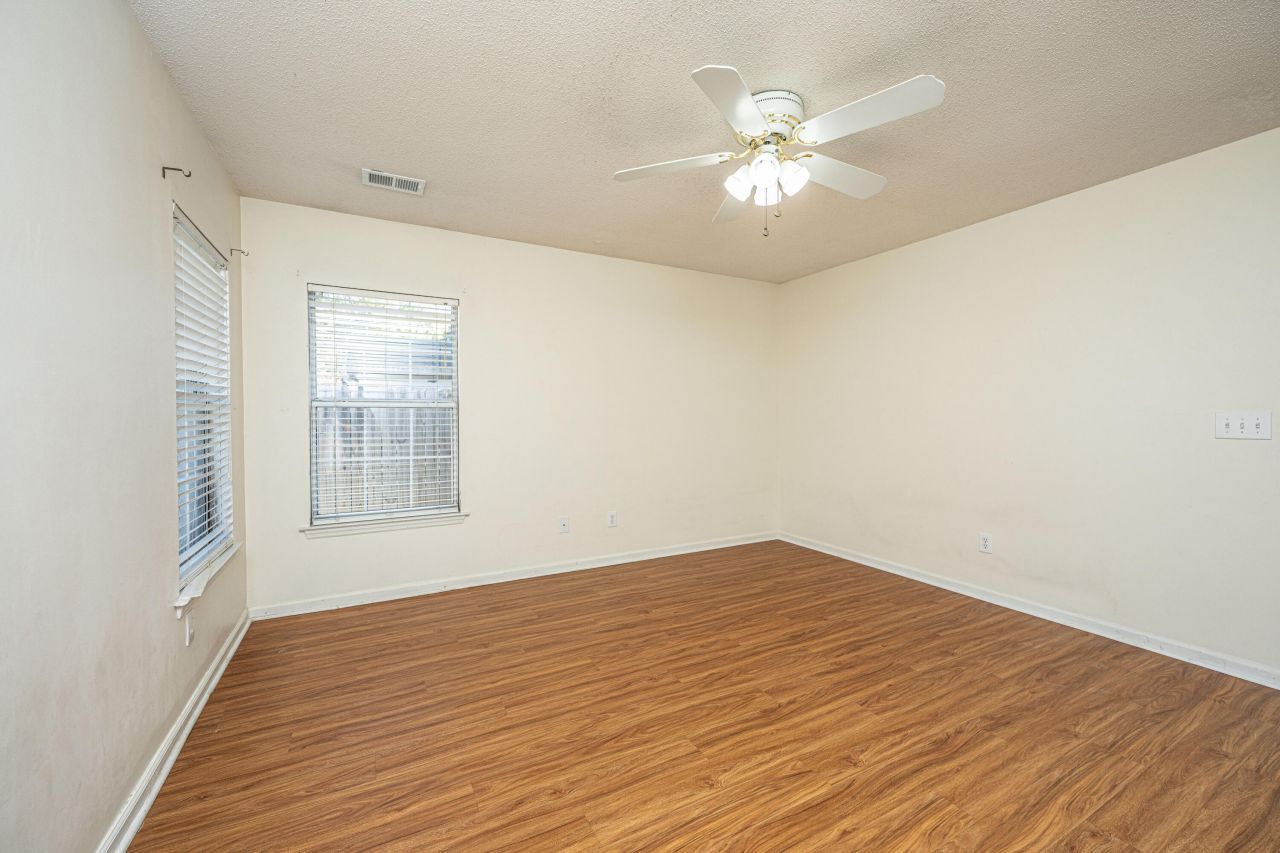 120 Two Pond Loop Photo 18