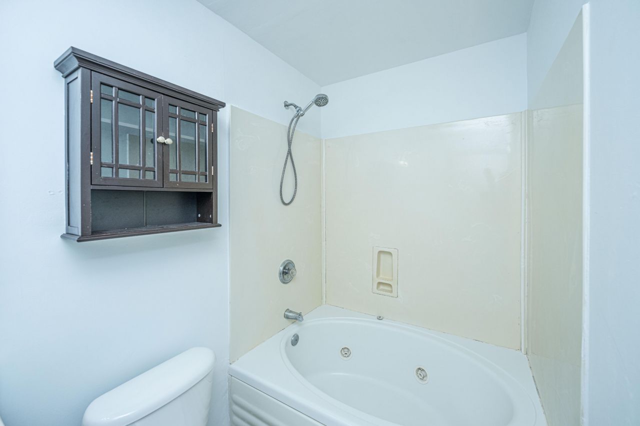 120 Two Pond Loop Photo 18