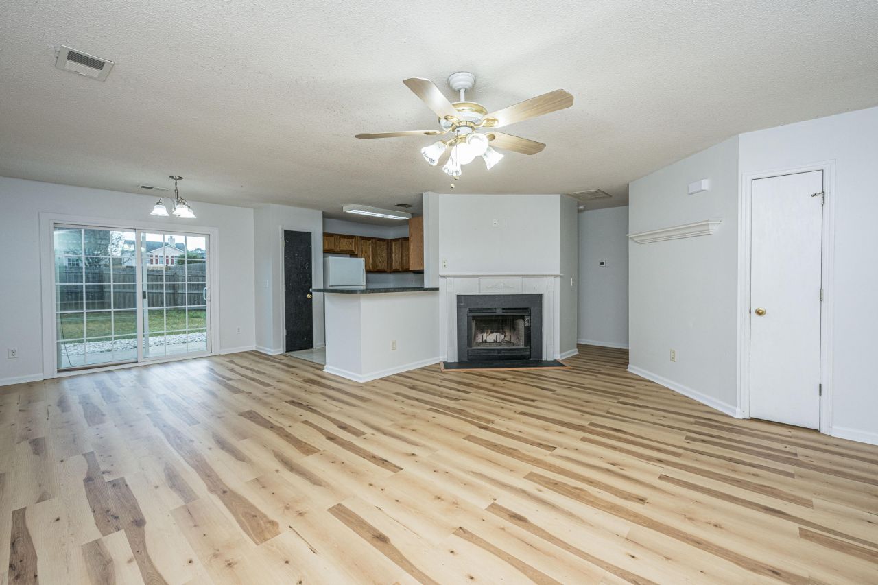 120 Two Pond Loop Photo 2