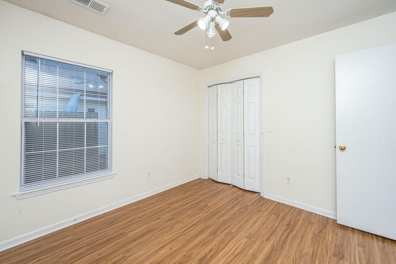 120 Two Pond Loop Photo 20