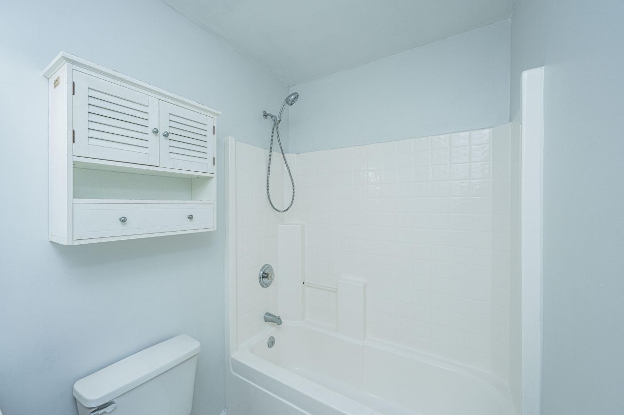 120 Two Pond Loop Photo 24