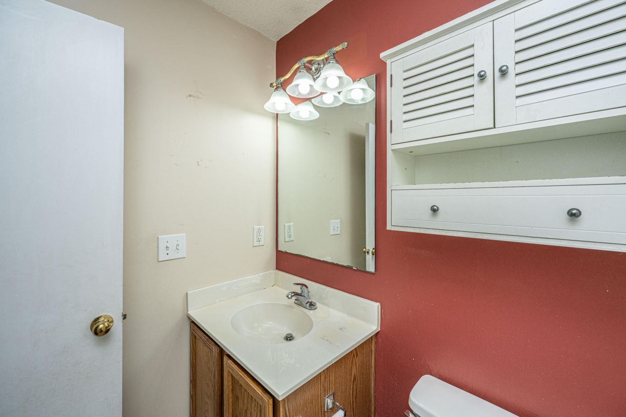 120 Two Pond Loop Photo 27