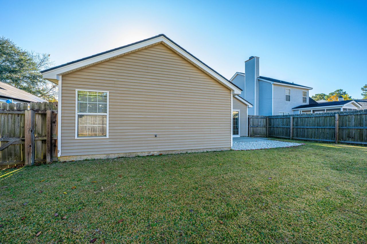 120 Two Pond Loop Photo 36