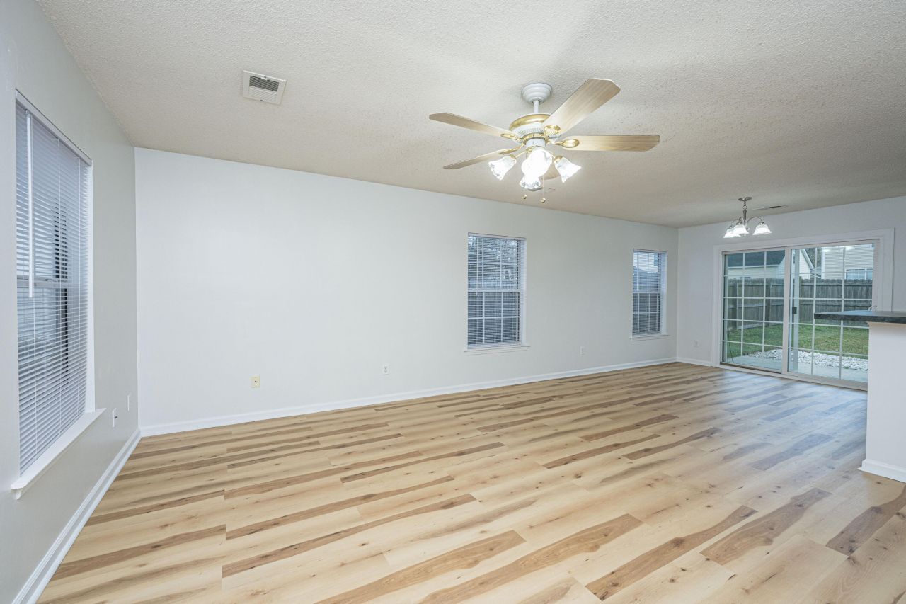 120 Two Pond Loop Photo 5