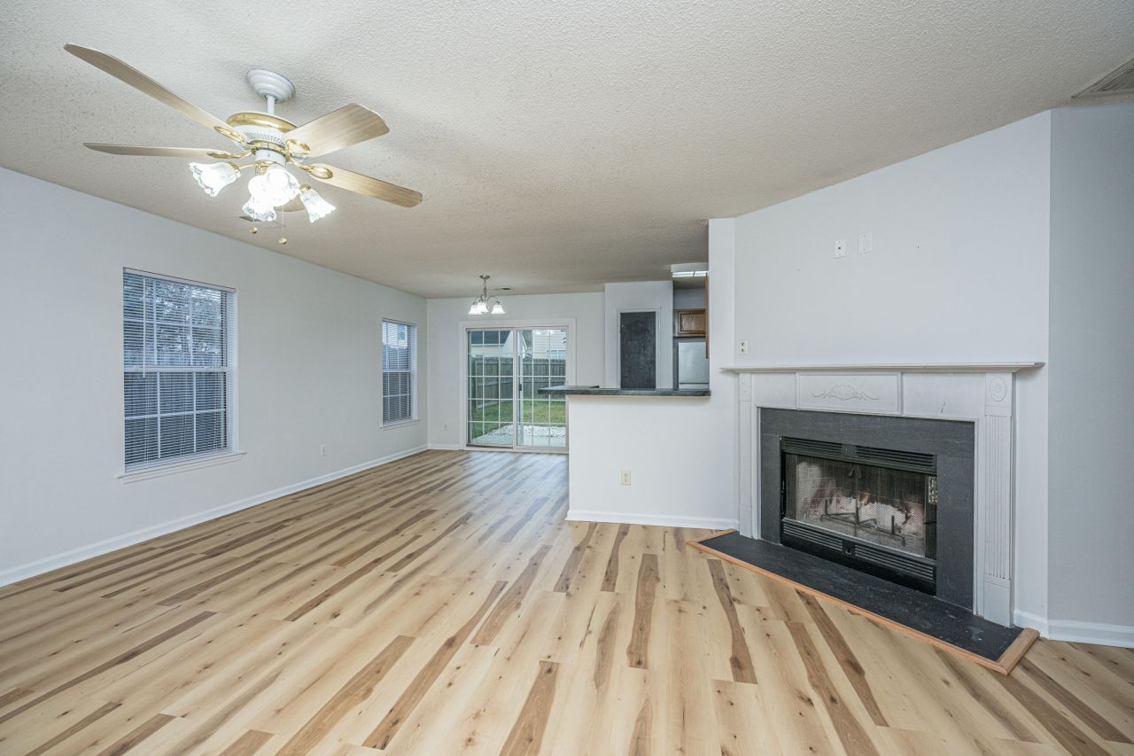 120 Two Pond Loop Photo 6